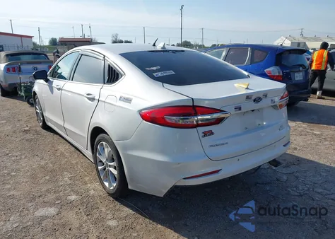2020 Ford Fusion Se z USA, uszkodzony, nr VIN 3FA6P0HD0LR108528